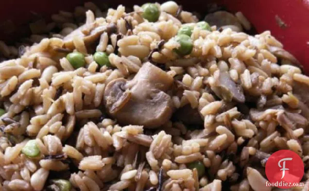 Oven-Baked Wild Rice Pilaf With Mushrooms