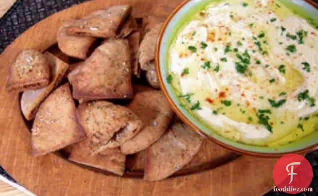 Classic Hummus with Spiced 'n Baked Pita Chips