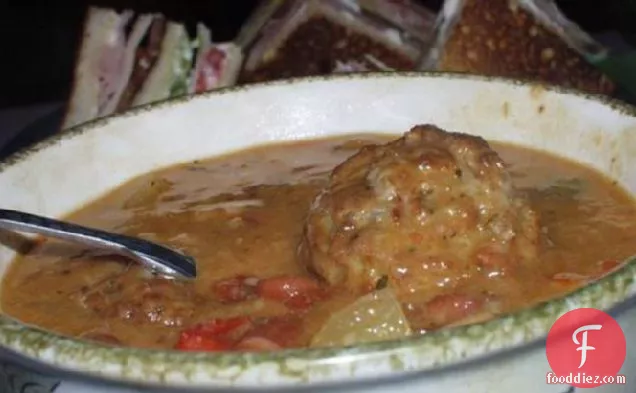 पास्ता और मीटबॉल सूप