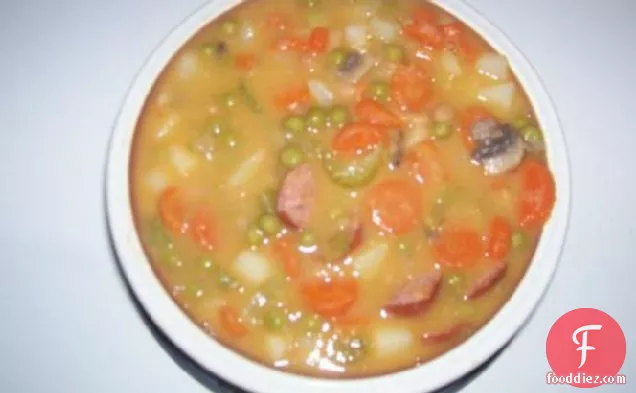क्विक किलबासा-बीन सूप