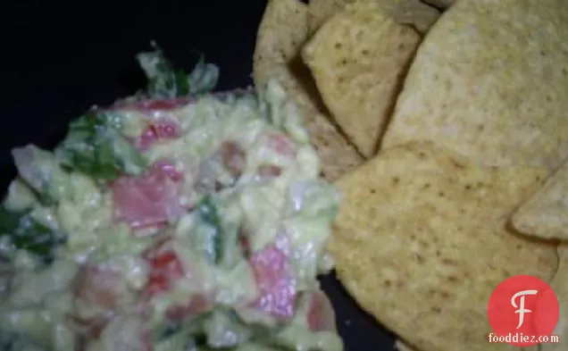 सबसे आसान गुआकामोल कभी