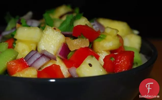लाल शिमला मिर्च और लहसुन के साथ ब्रोकली बीफ