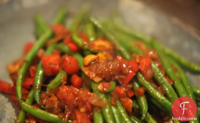 Sauteed Haricots Verts, Red Bell Peppers, and Pine Nuts