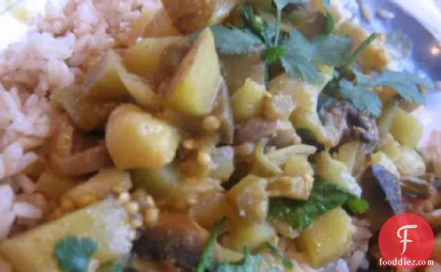 One-Pot Mushroom and Potato Curry