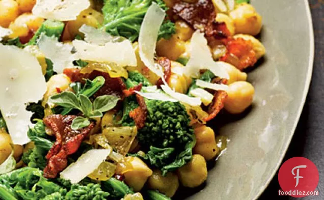 Chickpeas with Broccoli Rabe and Bacon