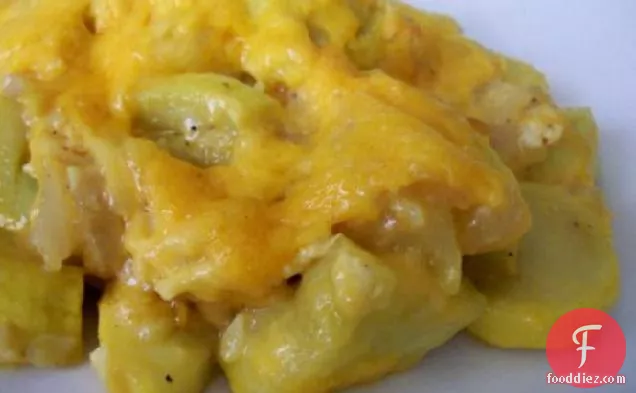 बेहतर स्क्वैश पुलाव (कोई रोटी के टुकड़ों, पटाखे या भराई!)