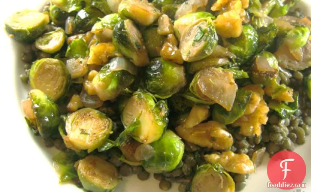 Pan Roasted Brussels Sprouts With Bacon