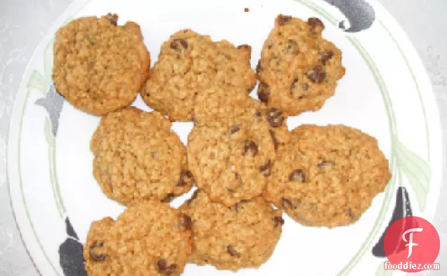 A to Z Everything-But-The-Kitchen-Sink Chocolate Chip Cookies