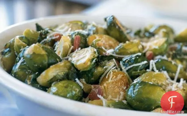 Roasted Brussels Sprouts with Ham and Garlic