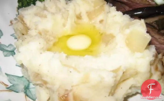 Creamy Fried Onion Mashed Potatoes