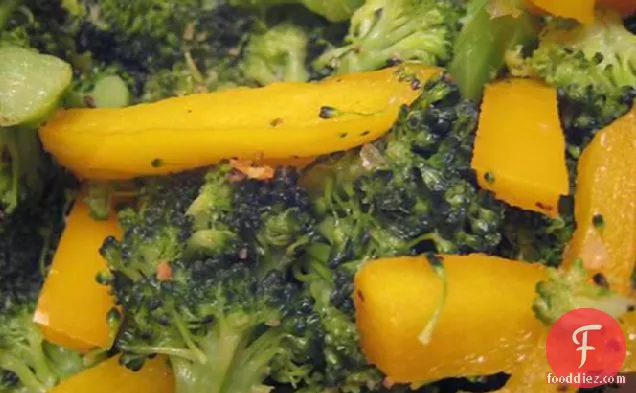 Gingered Yellow Pepper 'n' Broccoli