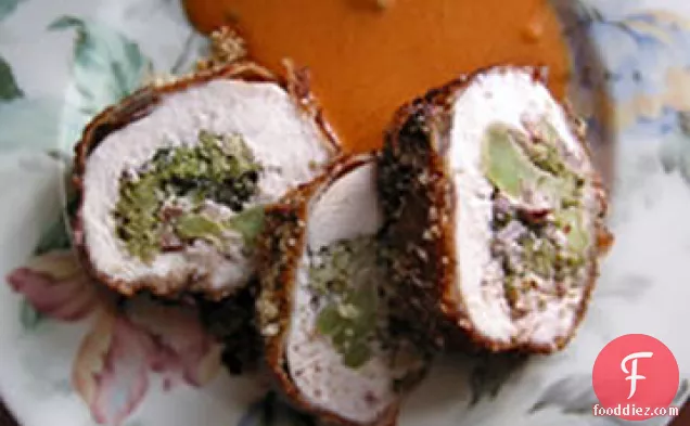 Pecan Chicken Breasts Stuffed with Cream Cheese and Broccoli