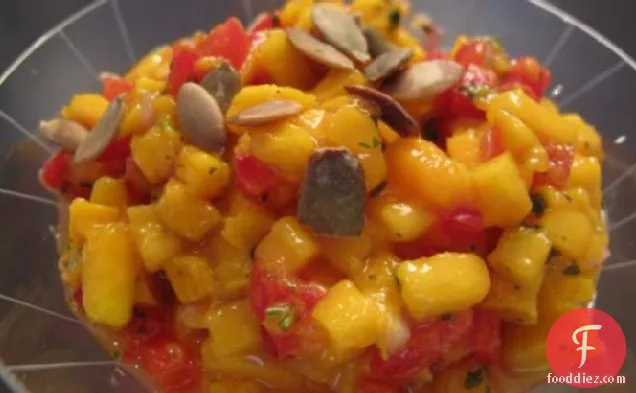 Mango and Sweet Pepper Salsa With Toasted Pepitas