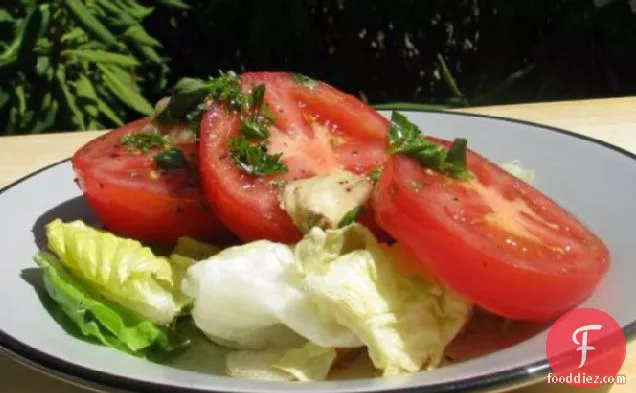 Marinated Tomatoes for Your Salad (Or As a Side Dish!)