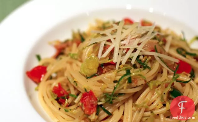 Spaghetti With Pancetta And Brussels Sprouts