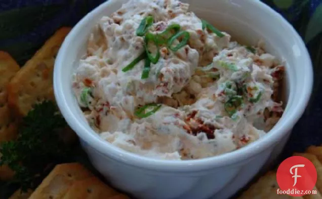 धूप में सुखाया हुआ टमाटर और लहसुन डुबकी