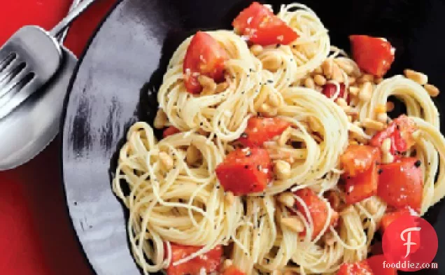 Pasta with Fresh Tomatoes and Pine Nuts