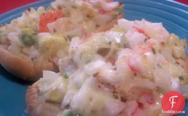Crabmeat and Artichoke Hearts Sandwich