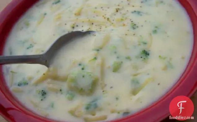 Cheesy Broccoli Noodle Soup