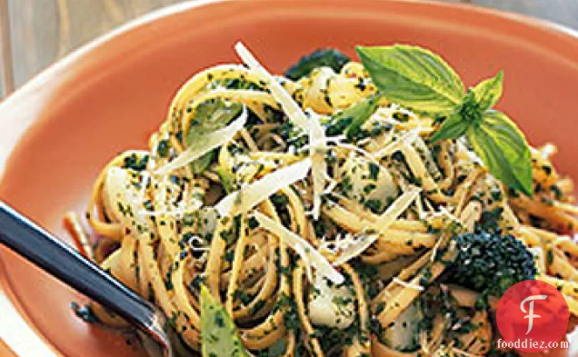 Pasta with Pesto, Broccoli, and Potatoes
