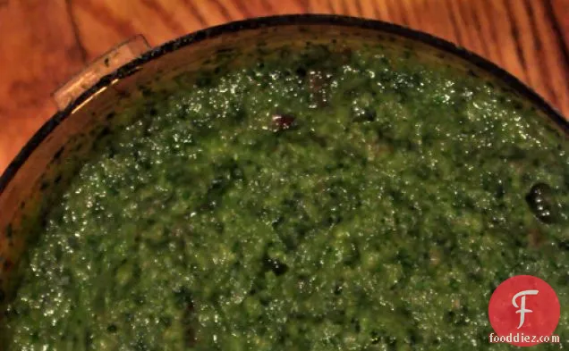 काले एन ' बादाम शकरकंद का सूप