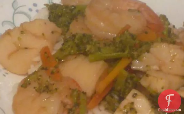 Fast and Easy Scallop Stir Fry for One