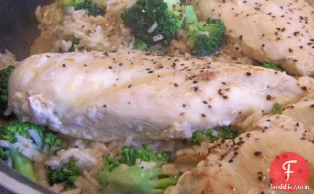 20-Minute Chicken & Rice With Broccoli - K