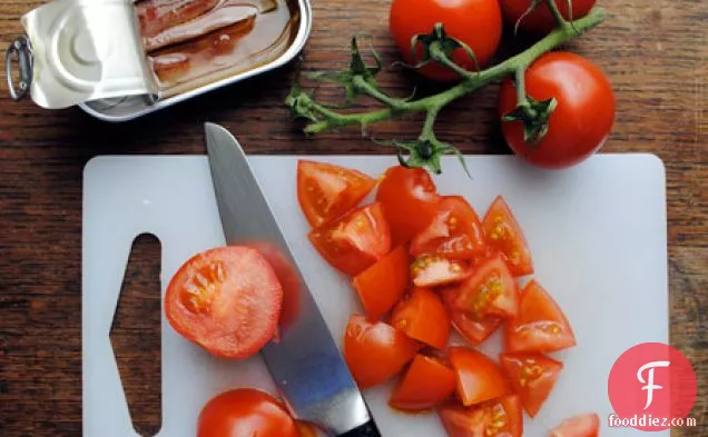 चुनौतीपूर्ण गलतफहमी: आलू पिज्जा-एक पाक कला ब्लॉग-किचनिस्ट