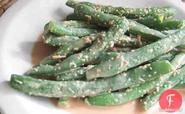 Green Beans with Peanut