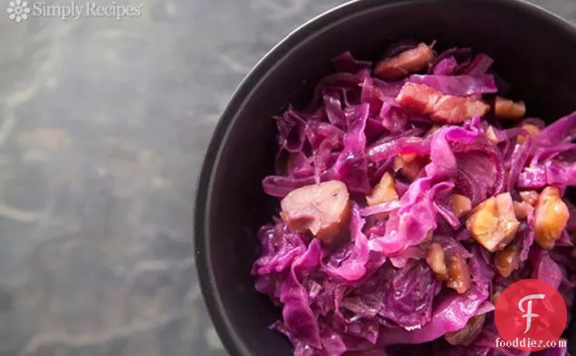 Braised Red Cabbage With Chestnuts