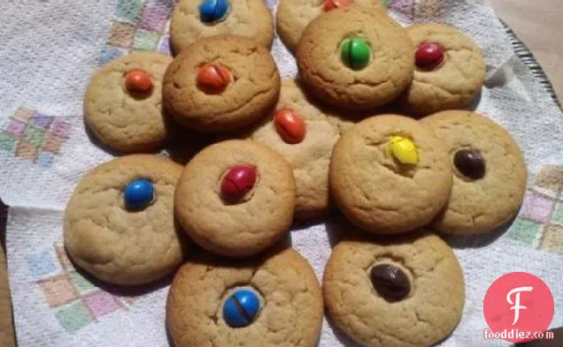 THE BEST Peanut butter oatmeal cookies