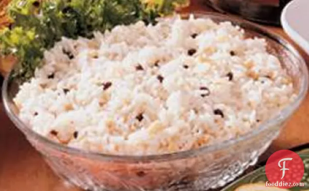 Almond Currant Rice