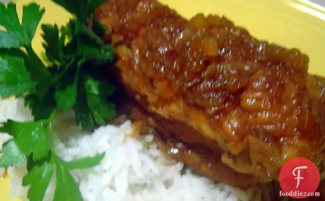 स्मूर (इंडोनेशियाई चिकन और चावल)