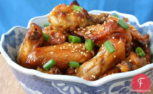 हनी सॉस में चिकन विंग्स-क्रॉक पॉट