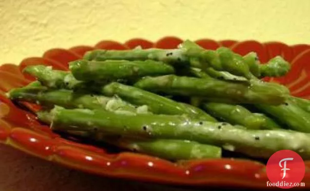 Chilled Asparagus With Lemony Garlic Dressing