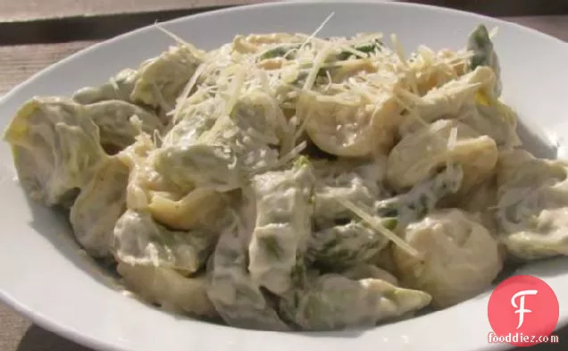 The Realtor's Creamy Cheese Tortellini With Asparagus