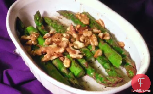 Baked Asparagus With Toasted Walnuts