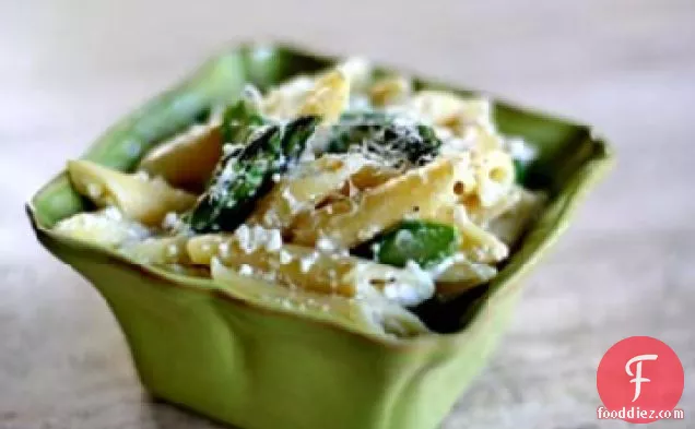 Penne with Ricotta and Asparagus