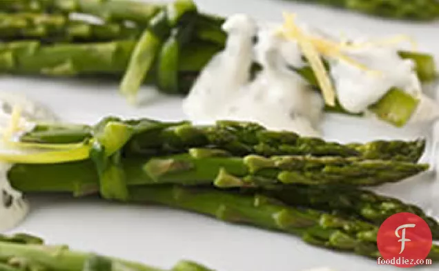 Creamy Citrus-Chive Asparagus
