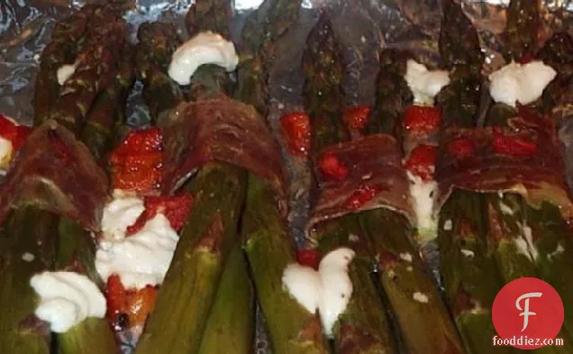 Asparagus Bundles With Prosciutto & Goat Cheese