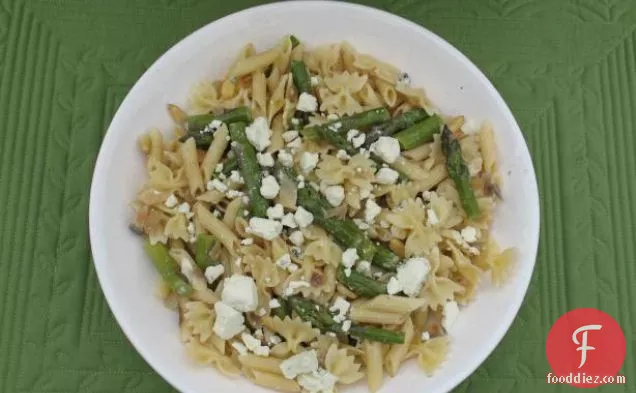 Farfalle With Asparagus, Red Onion, Walnuts & Blue Cheese