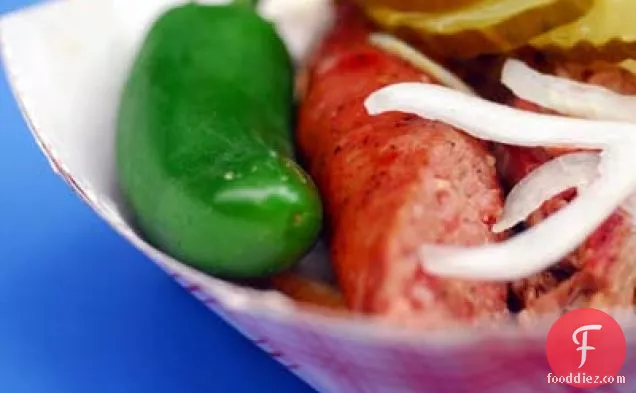 कोलांट्रो और जलापेनोस के साथ कोलेस्लो