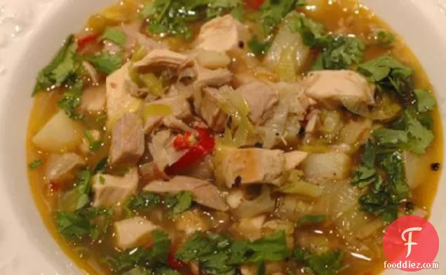 मसालेदार चिकन सब्जी का सूप