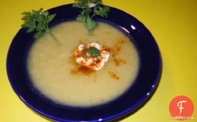 Gingered Parsnip & Leek Soup