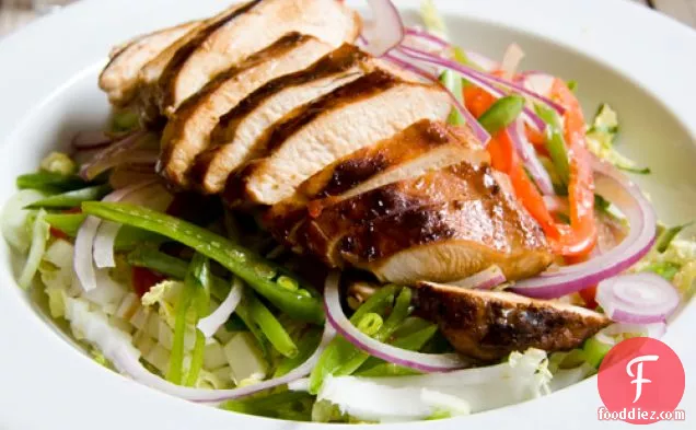 एशियाई टेरीयाकी चिकन सलाद