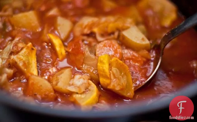 Healing Cabbage, Potato, Carrot, & Tomato Curry Stew