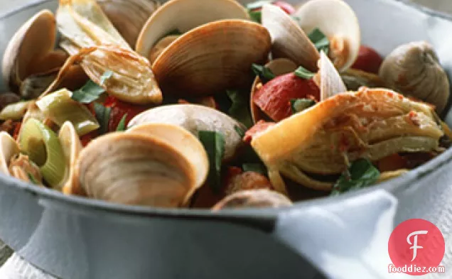 Clam Pan Roast with Sausage and Fennel