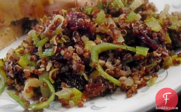 Quinoa Stuffing With Leeks, Walnuts and Cherries
