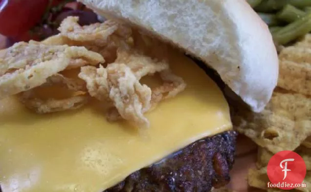 Crunchy Onion Cheeseburger