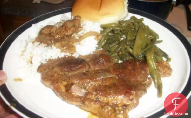 पोर्क स्टेक और प्याज